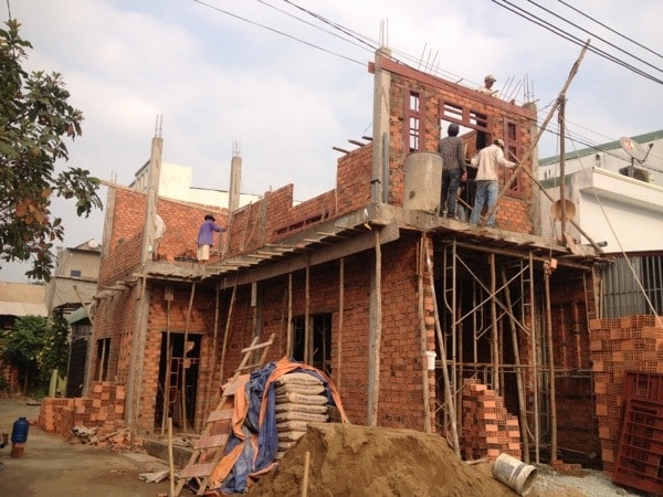 Giải mã ý nghĩa giấc mơ thấy xây nhà