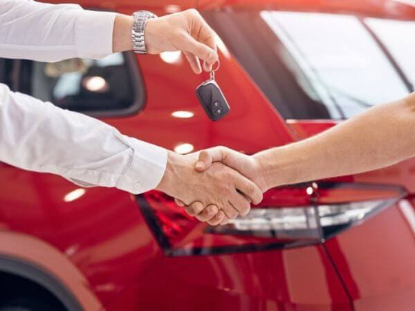 Tuổi Tuất mua xe ngày nào tốt