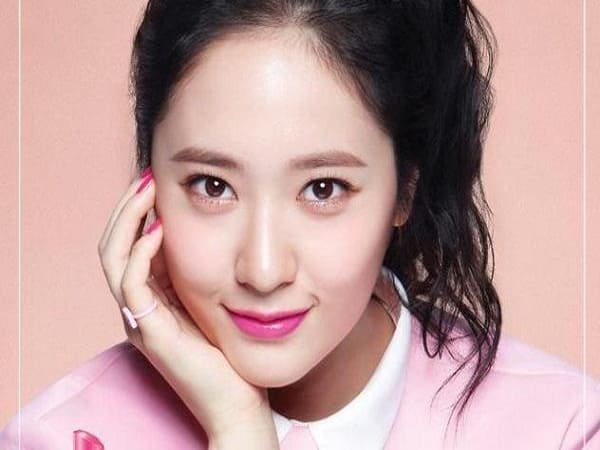 Tướng lỗ mũi kín có đặc điểm gì