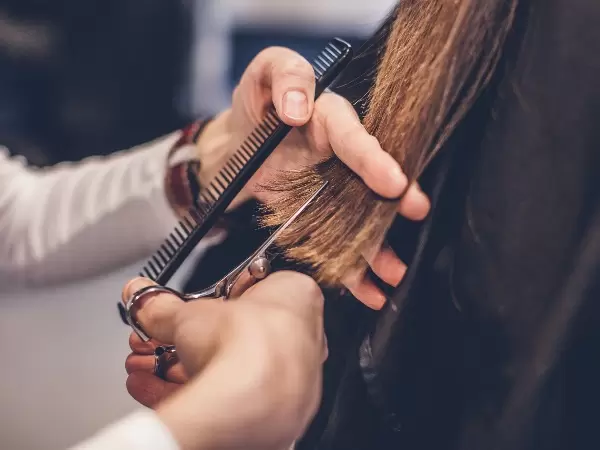 Mơ thấy cắt tóc nhưng không vừa ý