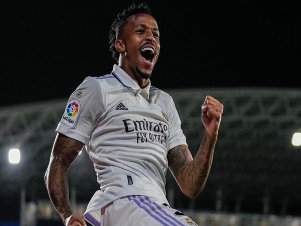 Thế hệ hậu vệ Real Madrid hiện tại