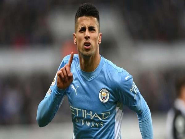 Cầu thủ hậu vệ cánh phải João Cancelo